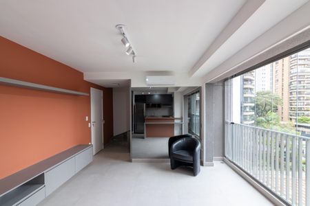 Apartamento para alugar com 85m², 2 quartos e 1 vagaSala