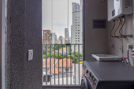 Apartamento para alugar com 85m², 2 quartos e 1 vagaÁrea de Serviço