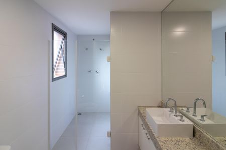 Apartamento para alugar com 85m², 2 quartos e 1 vagaBanheiro da Suíte 2