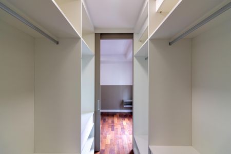 Apartamento para alugar com 85m², 2 quartos e 1 vagaCloset da suíte 2