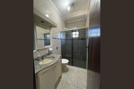 Casa à venda com 274m², 3 quartos e 15 vagas