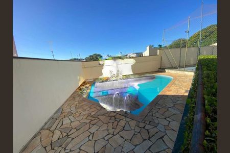 Apartamento à venda com 70m², 2 quartos e 2 vagas