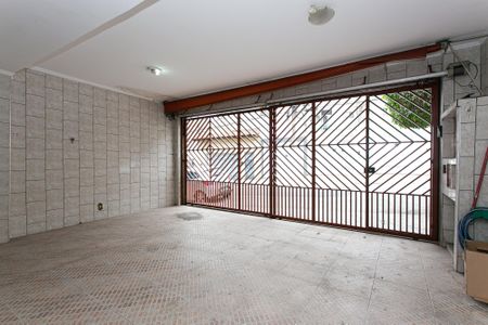 Casa à venda com 140m², 3 quartos e 2 vagas Casa à venda com 140m², 3 quartos e 2 vagasGaragem