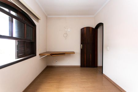 Casa à venda com 140m², 3 quartos e 2 vagas Casa à venda com 140m², 3 quartos e 2 vagasQuarto 2