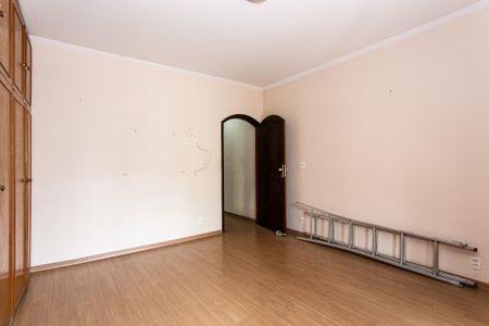 Casa à venda com 140m², 3 quartos e 2 vagas Casa à venda com 140m², 3 quartos e 2 vagasSuíte