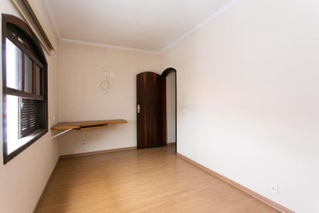 Casa à venda com 140m², 3 quartos e 2 vagas Casa à venda com 140m², 3 quartos e 2 vagasQuarto 2