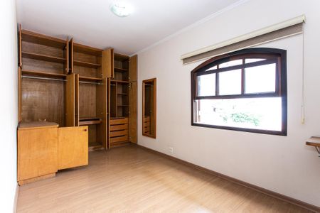 Casa à venda com 140m², 3 quartos e 2 vagas Casa à venda com 140m², 3 quartos e 2 vagasQuarto 2