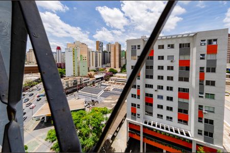 Apartamento à venda com 90m², 3 quartos e sem vaga Apartamento à venda com 90m², 3 quartos e sem vagaVista