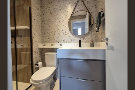 Apartamento à venda com 67m², 2 quartos e 1 vaga Apartamento à venda com 67m², 2 quartos e 1 vagaBanheiro Social