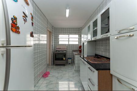 Apartamento à venda com 98m², 3 quartos e sem vagaCozinha