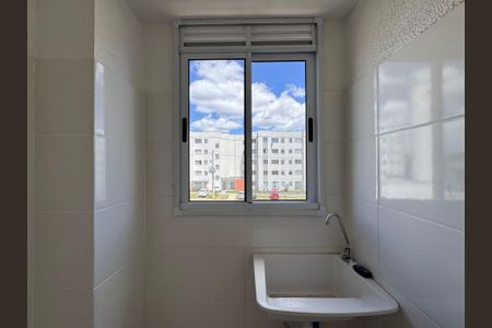 Apartamento para alugar com 48m², 2 quartos e 1 vaga Apartamento para alugar com 48m², 2 quartos e 1 vagaCozinha e Área de Serviço