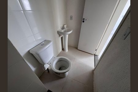 Apartamento para alugar com 48m², 2 quartos e 1 vaga Apartamento para alugar com 48m², 2 quartos e 1 vagaBanheiro