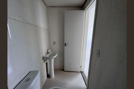 Apartamento para alugar com 48m², 2 quartos e 1 vaga Apartamento para alugar com 48m², 2 quartos e 1 vagaBanheiro