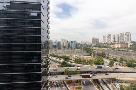 Apartamento à venda com 143m², 3 quartos e 2 vagasVista da Suíte 1