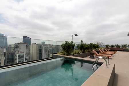 Apartamento à venda com 143m², 3 quartos e 2 vagasÁrea comum - Piscina