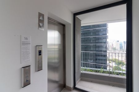 Apartamento à venda com 143m², 3 quartos e 2 vagasHall Privativo - Elevador Privativo
