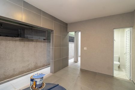 Casa à venda com 200m², 4 quartos e 1 vagaÁrea de Serviço