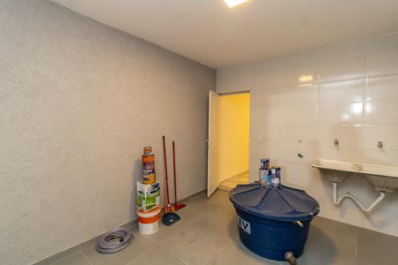 Casa à venda com 200m², 4 quartos e 1 vagaÁrea de Serviço