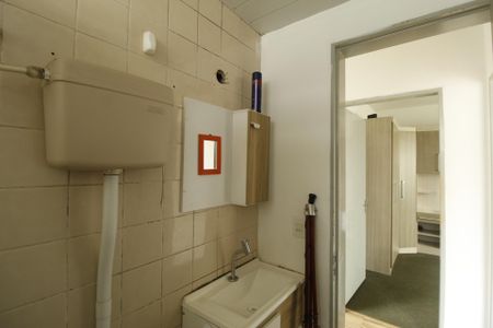 Apartamento à venda com 63m², 2 quartos e 1 vagaBanheiro Social