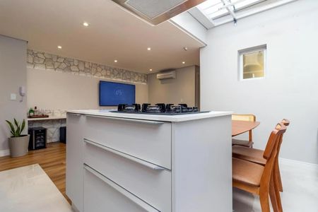 Cozinha de apartamento à venda com 2 quartos, 58m² em Santa Maria, São Caetano do Sul