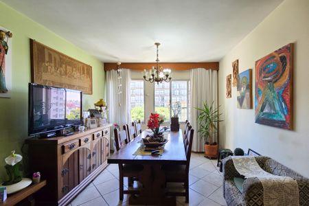 Apartamento à venda com 110m², 3 quartos e 1 vagaSala