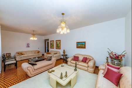 Casa à venda com 440m², 5 quartos e 3 vagasSala 1