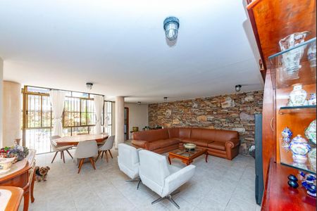 Casa à venda com 440m², 5 quartos e 3 vagasSala 4