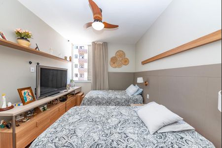 Casa à venda com 440m², 5 quartos e 3 vagasSuíte 3