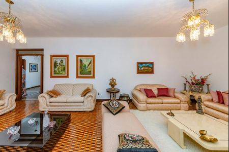 Casa à venda com 440m², 5 quartos e 3 vagasSala 1