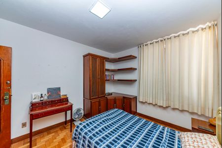 Casa à venda com 440m², 5 quartos e 3 vagasQuarto 5