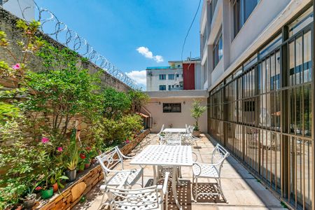 Casa à venda com 440m², 5 quartos e 3 vagasQuintal