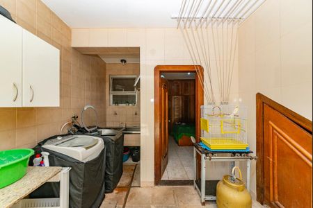 Casa à venda com 440m², 5 quartos e 3 vagasÁrea de Serviço