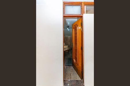 Casa à venda com 440m², 5 quartos e 3 vagasLavabo