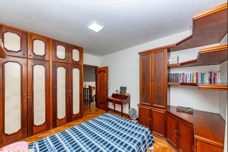 Casa à venda com 440m², 5 quartos e 3 vagasQuarto 5