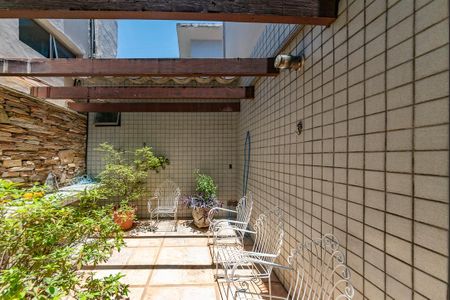 Casa à venda com 440m², 5 quartos e 3 vagasJardim