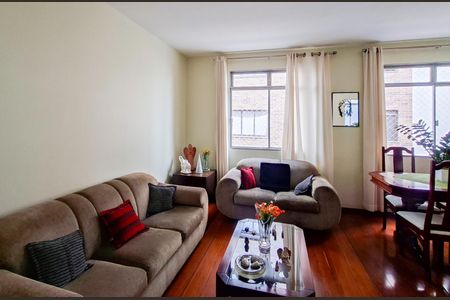 Sala de apartamento para alugar com 3 quartos, 90m² em Cidade Nova, Belo Horizonte