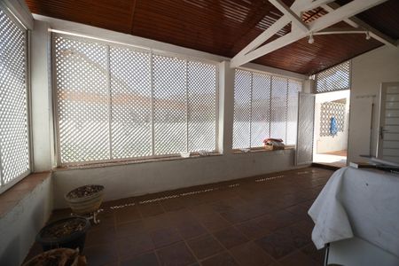 Casa à venda com 144m², 2 quartos e 2 vagasQuarto 2 - Vista