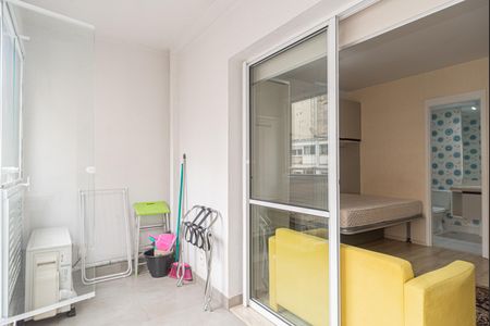 Studio para alugar com 42m², 1 quarto e sem vaga Studio para alugar com 42m², 1 quarto e sem vagaVaranda Studio