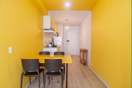 Studio para alugar com 42m², 1 quarto e sem vaga Studio para alugar com 42m², 1 quarto e sem vagaCozinha