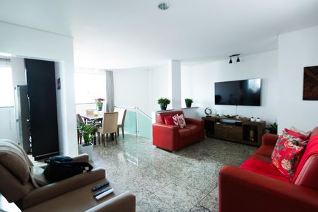 Apartamento à venda com 230m², 3 quartos e 3 vagassala piso 2