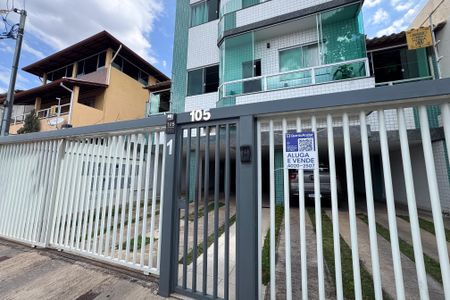 Apartamento à venda com 230m², 3 quartos e 3 vagasFachada
