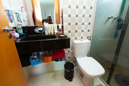 Apartamento à venda com 230m², 3 quartos e 3 vagasbanheiro suite