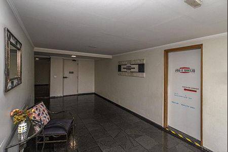 Apartamento à venda com 64m², 2 quartos e 1 vaga Apartamento à venda com 64m², 2 quartos e 1 vagahall de entrada_2