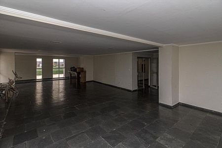 Apartamento à venda com 64m², 2 quartos e 1 vaga Apartamento à venda com 64m², 2 quartos e 1 vagasalão de festas_4