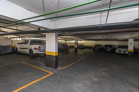 Apartamento à venda com 64m², 2 quartos e 1 vaga Apartamento à venda com 64m², 2 quartos e 1 vagagaragem_4