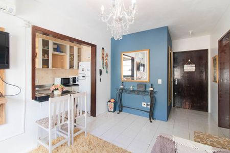 Sala de apartamento para alugar com 1 quarto, 40m² em Jardim Botânico, Porto Alegre