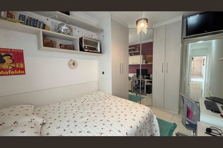 Apartamento à venda com 208m², 3 quartos e 2 vagas Apartamento à venda com 208m², 3 quartos e 2 vagasQuarto 1