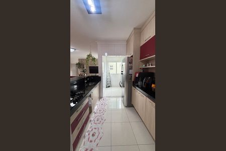 Apartamento à venda com 208m², 3 quartos e 2 vagas Apartamento à venda com 208m², 3 quartos e 2 vagasCozinha