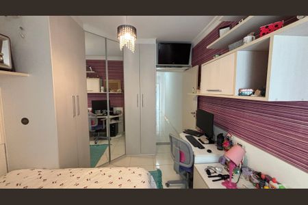 Apartamento à venda com 208m², 3 quartos e 2 vagas Apartamento à venda com 208m², 3 quartos e 2 vagasQuarto 1