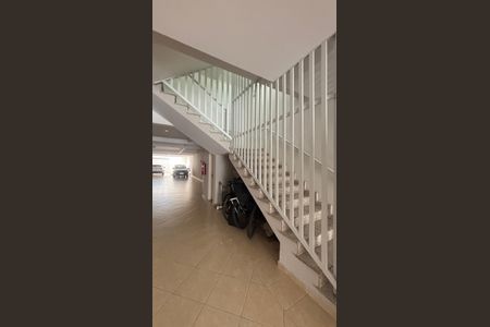 Apartamento à venda com 208m², 3 quartos e 2 vagas Apartamento à venda com 208m², 3 quartos e 2 vagasGaragem